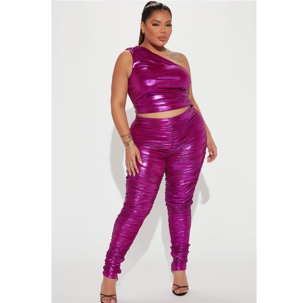 The highlight of your night pant set